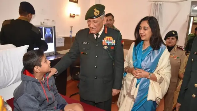 جنرل بپن راوت اور ان کی اہلیہ مدھولیکا راوت