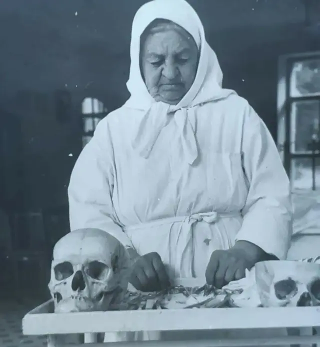 Медуніверситет