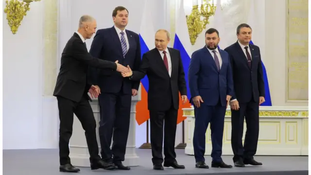 Церемония подписания договоров о присоединении четырех оккупированных регионов Украины к России