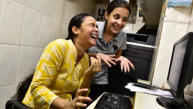 પ્રતીકાત્મક તસવીર