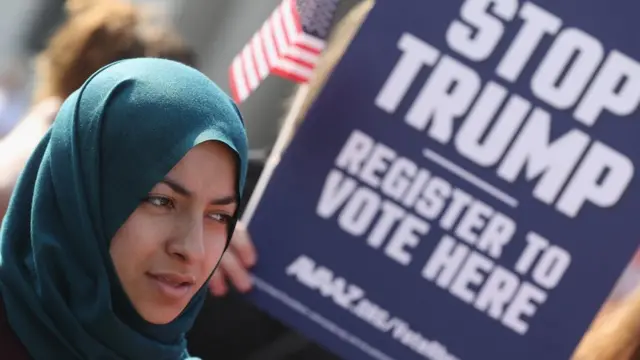 डोनल्ड ट्रंप के ख़िलाफ़ विरोध प्रदर्शन