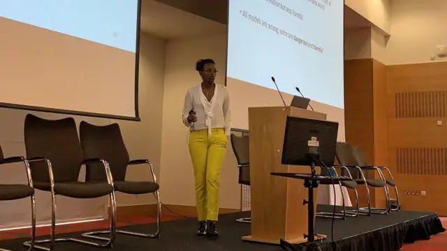 የሙያ አጋሮቿ ትምኒት እና ረድኤት ያሉነት ብላክ ኢን ኤአይ ተቋም፣ ጥቁር ሴቶች በዘርፉ እንዲተሳሰሩ፣ እንዲተባበሩ መንገድ ከፍቷል።