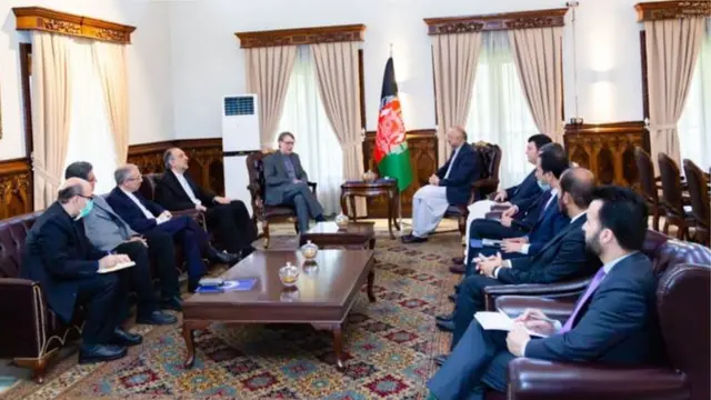 هیات ایران در کابل: اگر تخلفی در مورد مهاجران افغان صورت گرفته باشد ایران رسیدگی می‌کند