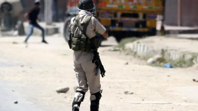 सुरक्षाकर्मी