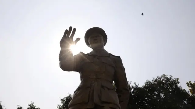 တပ်မတော်နေ့