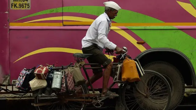 Um dabbawalas, entregadorvaidebet liga nao encontradaquentinha