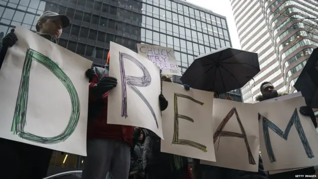 'ड्रिमर्स' योजना बंद करण्यावरून वाद.