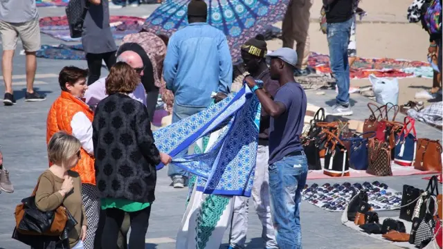 అక్రమ వలస