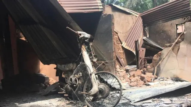 Ụlọ ọkụ gbara