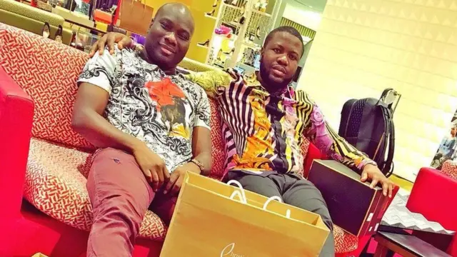 Mompha ati Hushpuppi