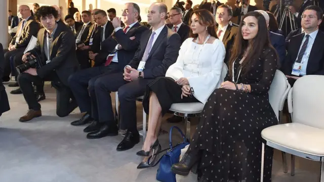 Mehriban və Leyla Əliyeva