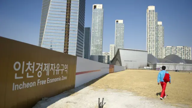 Международный деловой центр Сонгдо продолжает строиться быстрыми темпами