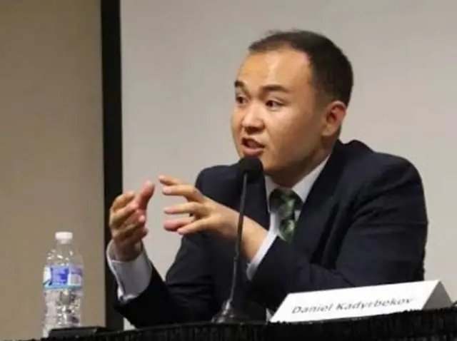 Жапониядагы Кобе университетинин бүтүрүүчүсү, саясий илимдер магистри Даниэль Кадырбеков