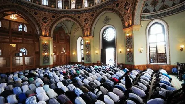 धर्म, धार्मिक, जीवनशैली, सांस्कृतिक.