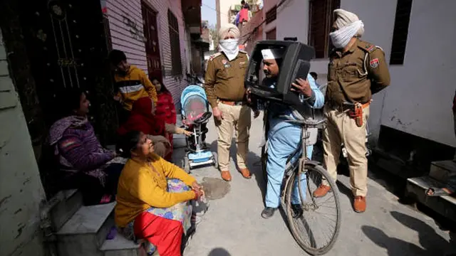 ਗਾਂਧੀ ਦੀ ਵਿਚਾਰਧਾਰਾ ਉਪਰ ਯਕੀਨ ਰੱਖਣ ਵਾਲੇ ਸ਼ਾਮ ਲਾਲ ਦਾ ਨਾਮ ਹੁਣ ਸ਼ਾਮ ਲਾਲ ਗਾਂਧੀ ਪੈ ਗਿਆ ਹੈ