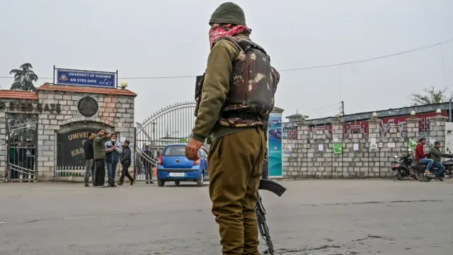 کشمیر یونیورسٹی