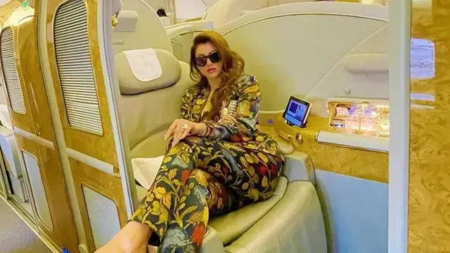 उर्वशी रौतेला, ऋषभ पंत, क्रिकेट, बॉलीवूड, सोशल मीडिया