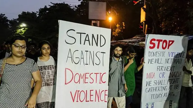 ਭਾਰਤ ਵਿੱਚ ਔਰਤਾਂ ਵਿਰੁੱਧ ਹੋਣ ਵਾਲੇ ਅਪਰਾਧ ਹਰ ਸਾਲ ਵਧਦੇ ਜਾ ਰਹੇ ਹਨ।