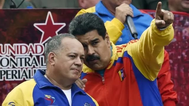 Diosdado Cabello y Nicolás Maduro