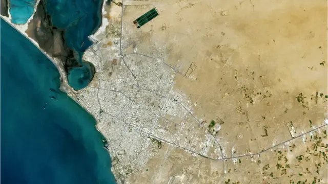 عکس هوایی از بندر حدیده در یمن