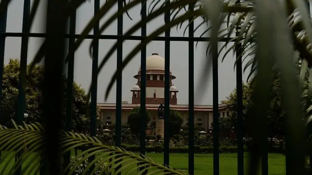 ગુજરાત સરકારના એડિશનલ ઍડ્વોકેટ જનરલ તરીકે તુષાર મહેતાએ સોહરાબુદ્દિન શેખ એન્કાઉન્ટર કેસમાં પણ રાજ્ય સરકાર વતી સુપ્રીમ કૉર્ટ ઑફ ઇન્ડિયામાં પ્રતિનિધિત્વ કર્યું હતું