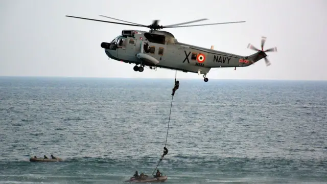 पनडु्ब्बी