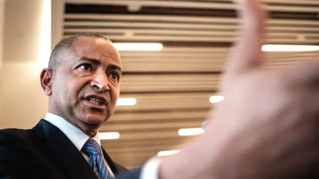 Uwutavuga rumwe na leta, Moise Katumbi, we ntaremererwa kwinjira mu gihugu mu gihe umunsi ntarengwa wo kwiyandikisha ari ejo kuwa gatatu