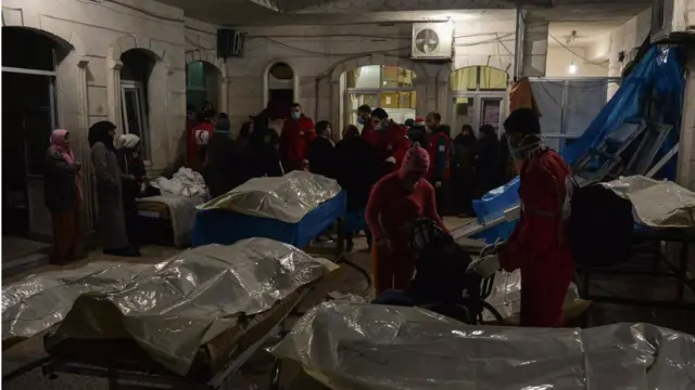 Qol ay ka buuxaan meydadka dulsaaran sariiraha yaal guriga dadka waayeelka ah ee bariga Xalab, Arbaco 7 December 2016