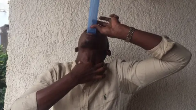 Msanii wa kisiri macho