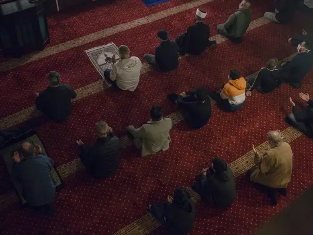 U skladu sa trenutnom situacijom, verski život muslimana tokom Ramazana biće organizovan u skladu sa epidemiološkom merama i preporukama zdravstvenih vlasti.