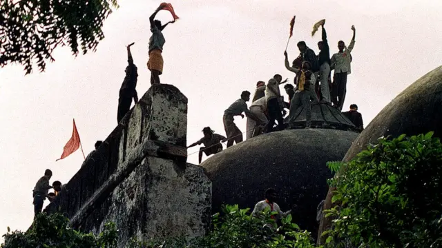 பாபர் மசூதி