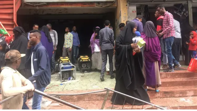 Matoorro ayey dukaamadu shiteen si uusan ganacsiga iidda u istaagin