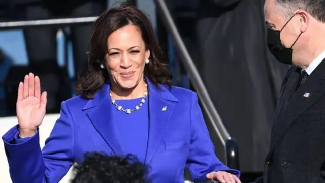 کملا هرېس ۲۰۲۱ کال کې د امریکا ولسمشر مرستیاله وټاکل شوه.