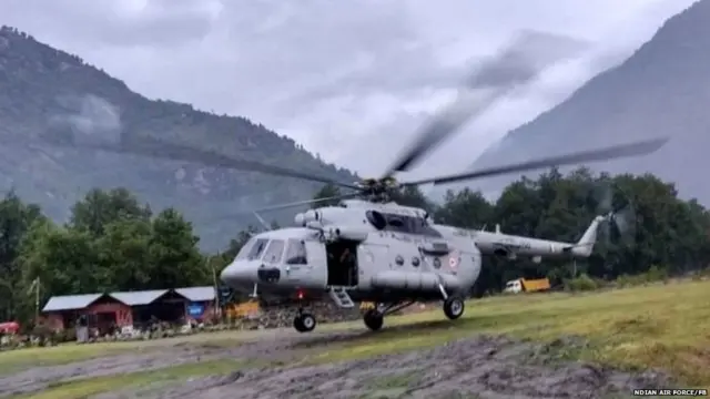 ਹਿਮਾਚਲ ਪ੍ਰਦੇਸ਼ ਵਿੱਚ ਹਵਾਈ ਫੌਜ ਬਚਾਅ ਕਾਰਨ ਵਿੱਚ ਲੱਗੀ ਹੋਈ ਹੈ