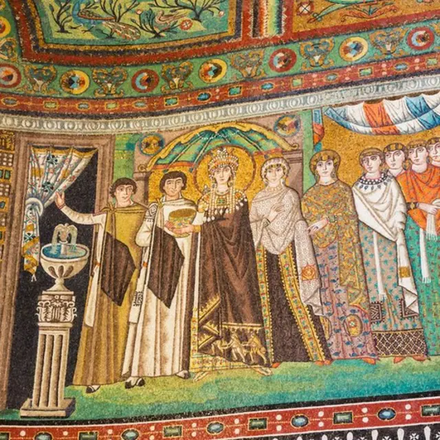 اٹلی کے ایک گرجا گھر میں ملکہ تھیوڈورا کے دربار کا تصوراتی خاکہ