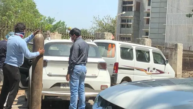 ऑक्सीजन सिलेंडर