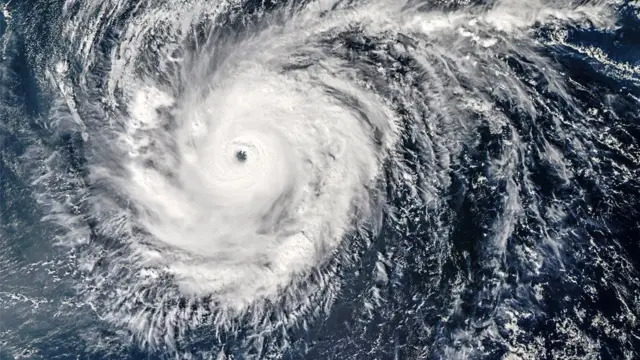 கரையை கடந்த 'டாயே புயல்' - மிக அதிக அளவில் மழை