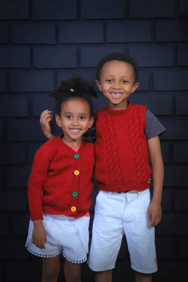 ሳሌም እና አቤም ትምህርቱን በፍጥነት እንደተቀበሉ ታስታውሳለች። እንዲያውም 6 ሰዓት ደርሶ ከትምህርት ቤት ሊወስዷቸው ሲሄዱ ልጆቹ ለመውጣት ያንገራግሩ ነበር።