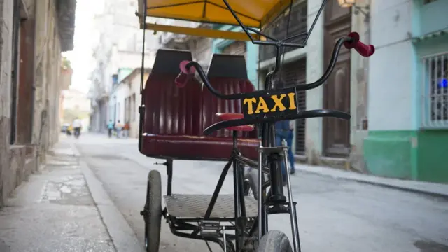 Bicitáxiaposta ganha jogo adiadoHavana, Cuba