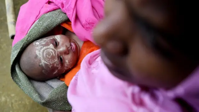 ကော့ဇက်ဘဇားက ကလေးငယ်