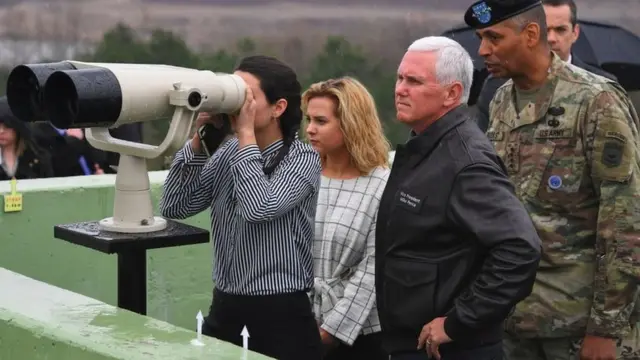 تا قبل از دونالد ترامپ، مقام‌های آمریکایی به طور معمول در فاصله‌ای دور از منطقه خلع سلاح شده و از محلی که ارتش آمریکا در آنجا حضور دارد، با دوربین این منطقه را تماشا کرده‌اند و نزدیکتر نرفته‌اند