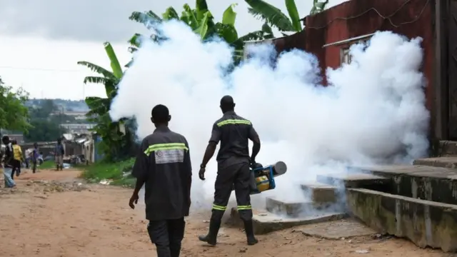 مبارزه با پشه