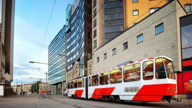 لوكسمبورغ تخطط لإتاحة المواصلات العامة مجانا