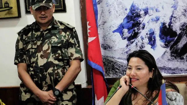 शहरी विकास मन्त्री झाँक्री भावुक देखिएकी थिइन्