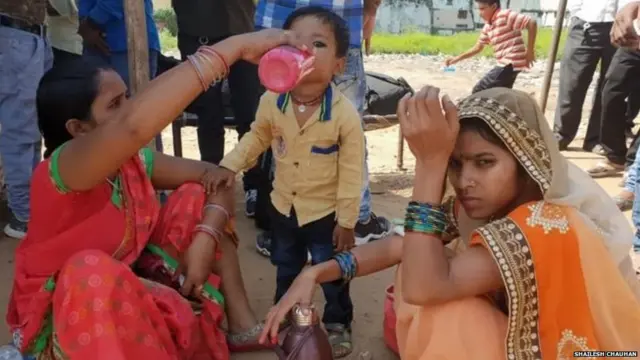 गुजरात में प्रवासी