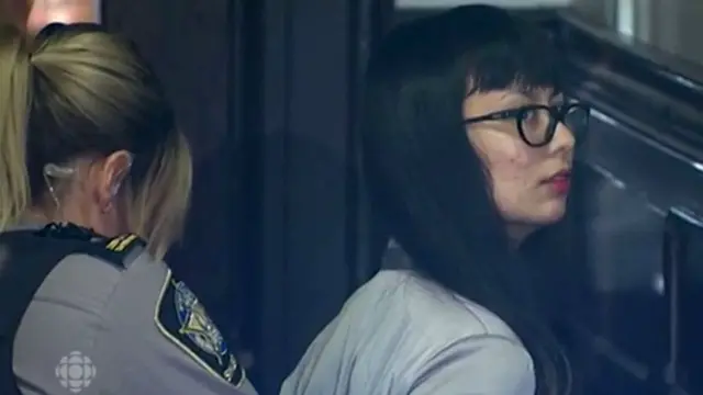 Линдсей Суваннарат