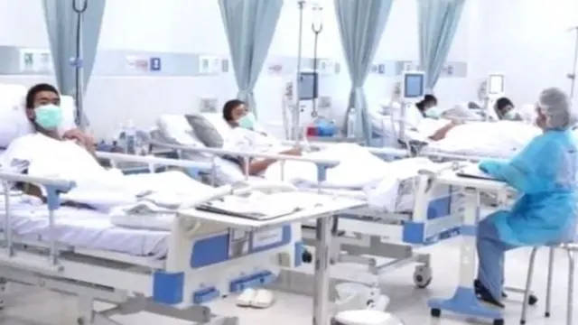 हॉस्पिटलमध्ये दाखल करण्यात आलेली मुलं