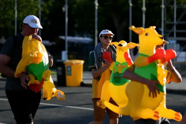 ऑस्ट्रेलिया