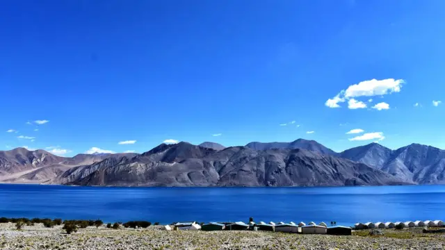 પેંગૉંગ ત્સો લેક