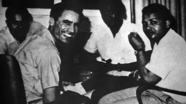 ১৯৬৯ সালে বিপ্লবের সময় গাদ্দাফি ও তার সহযোগীরা